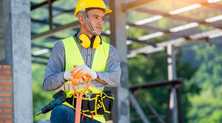 Professional gutter cleaning in Sentinel, OK